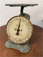 Antique COLUMBIA Family Scale 24 Pounds