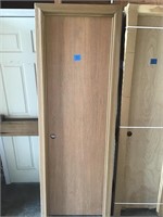 INTERIOR DOOR 2-0 RH HOLLOW CORE DOOR, SPLIT JAM,