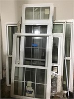 ASSORTMENT OF WINDOWS VARIOUS SIZES