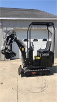 AGT QS12R Mini Excavator,