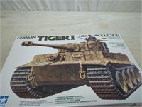 german tiger 1 mid production tank model kit