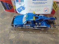 mobil tow truck