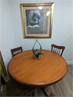 Beautiful Solid wood Round Dinning room Table