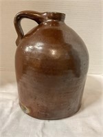 Brown crock with handle