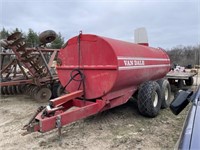 Van Dale manure tanker