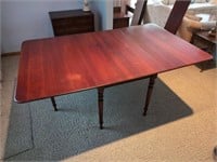 Drop Leaf Dining Room Table With Six Chairs