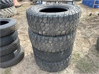 4-Tires 285/70/17 tires