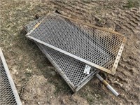 3-2'x4' grates