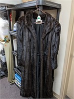 VTG Hess Apparel Fur Coat