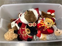 Tote/lid of stuffed bears