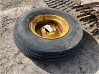 9.5L-15 Tire and Rim