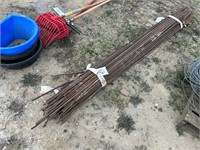 100+/- 3/8" rebar approx. 7' long