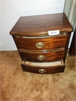 DIXIE 3 DRAWER WOOD NIGHT STAND
