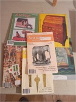 Collection of "Antique Showcase" Magazines