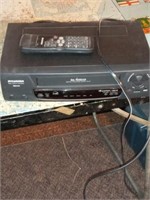 Sylvania VCR & remote (working)