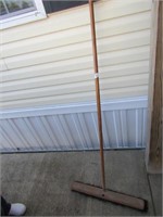 PUSH BROOM