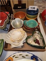 LOT VARIOUS SMALL KITCHEN BOWLS & SUCH