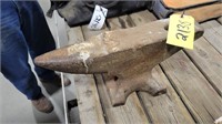 18" Anvil