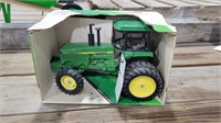 John Deere 4850 Tractor 1/16