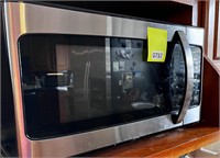 1000-Watt Hamilton Beach Microwave