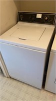 MAYTAG LARGE CAOACITY HEAVY DUTY WASHING MACHINE