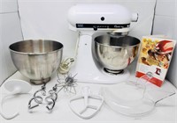 Very Nice Kitchen Aid Classic Plus Mixer W All