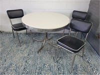 Retro table and 3 chairs