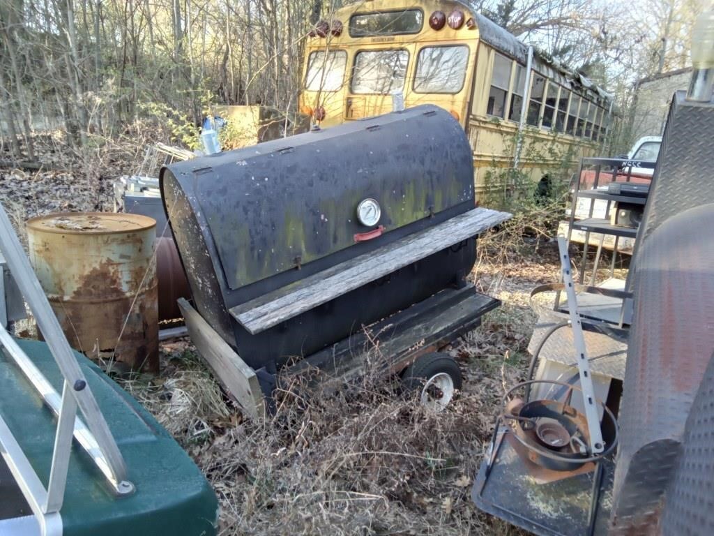 Tom Shearer Estate Vehicles, 4 Wheelers, Trailers, Smokers