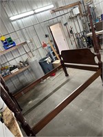 4 Post Mahogany Bed Frame Size Queen