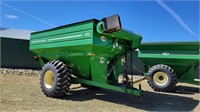 J&M 875 Grain Cart