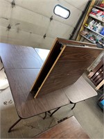 3 Foldable Tables