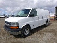 2003 Chevrolet Express 3500 Cargo Van