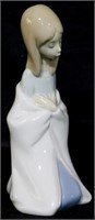 Lladro girl figurine, 6"