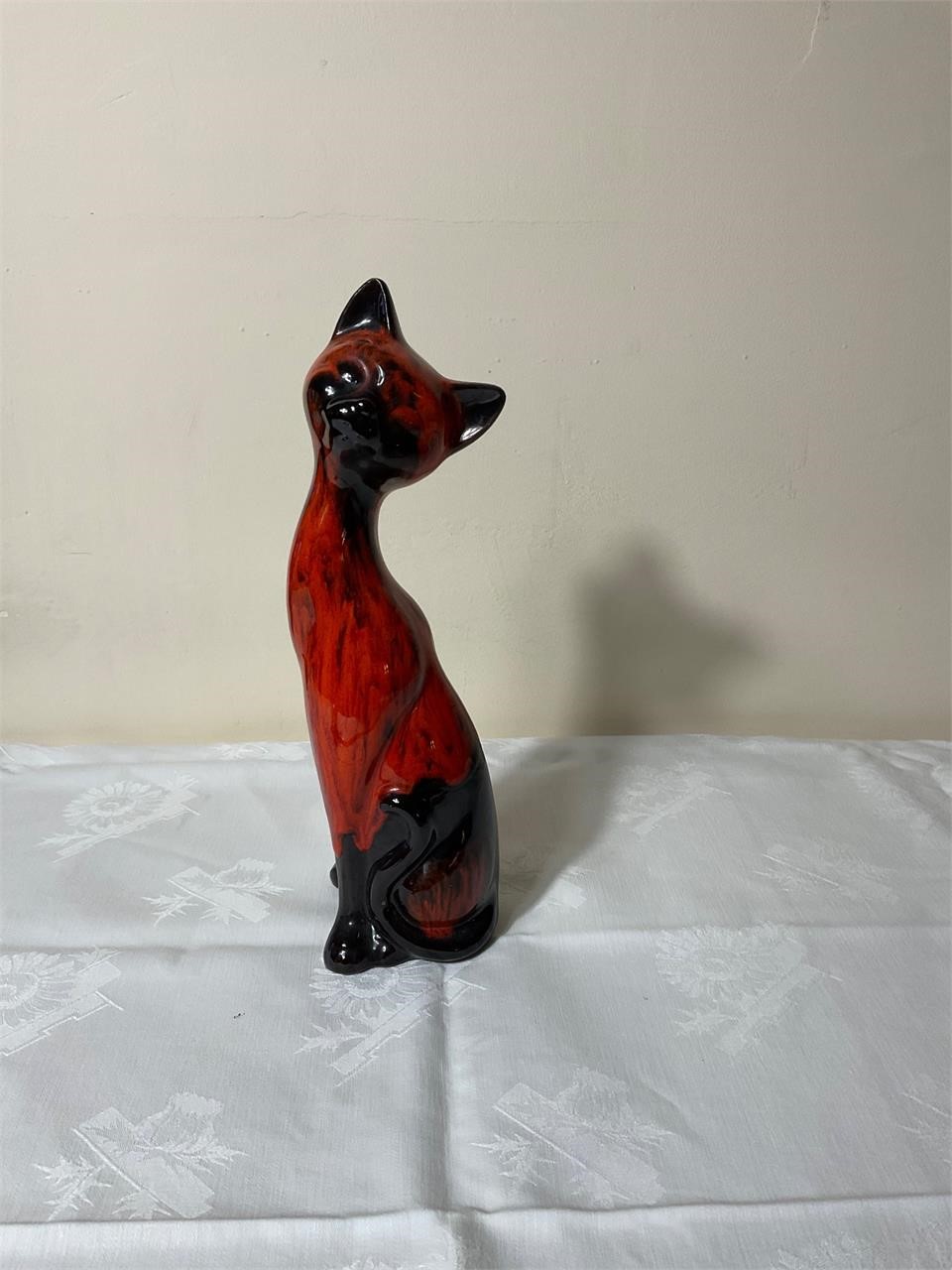 Vintage blue mountain rare red cat