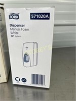 4 NEW Tork Manual Foam Dispensers