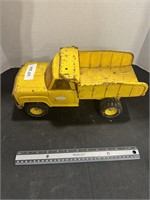 Tonka truck with dump bed