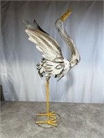 Outdoor metal yard art white swan, 40 inches tall