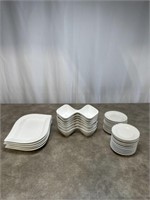 5 platter plates, 9 relish plates and bread plates