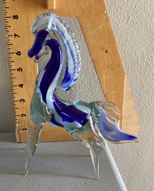 Art glass horse