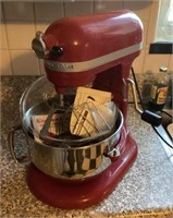 Kitchen Aid Professional 600 stand mixer