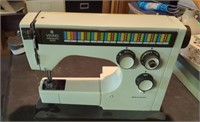 Viking Selectronic 6570 sewing machine