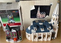 F - CHRISTMAS VILLAGE HOUSE & CATHEDRAL (G93)