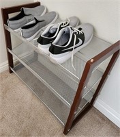 F - 2 PAIR OF SHOES SIZE 9 & SHOE RACK (M19)