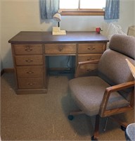 WOOD DESK WITH OFFICE CHAIR IN VERY GOOD