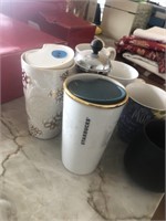Coffee cup and Press Lot mix