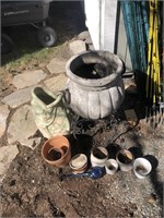 Misc Garden Pots needs repair