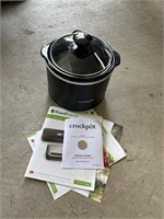 Crockpot  Small  Garage 
With Owners Manual