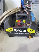 Ryobi pressure washer - no spray wand- new