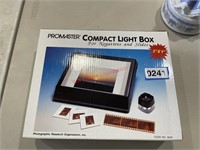 Pro master compact light box