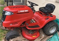 Excellent "Troy-Bilt - 7 Speed Pony" Lawn Tractor